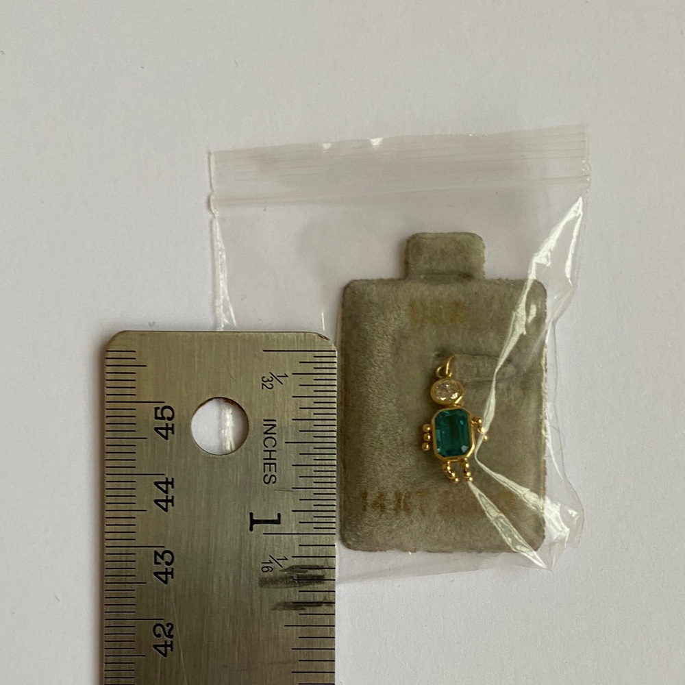 14K Yellow Gold December Boy Charm - Picture 3 of 6